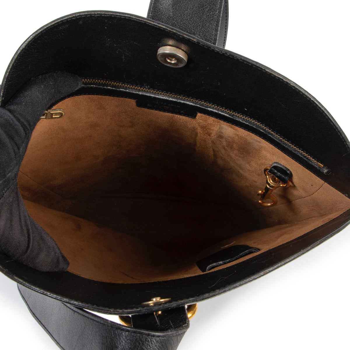 Buy these Delvaux Black Shoulder Leather bag for a reasonable price at Labellov online or in store. Koop deze Delvaux Black Shoulder Leather bag voor een redelijke prijs bij Labellov online of in de winkel.
