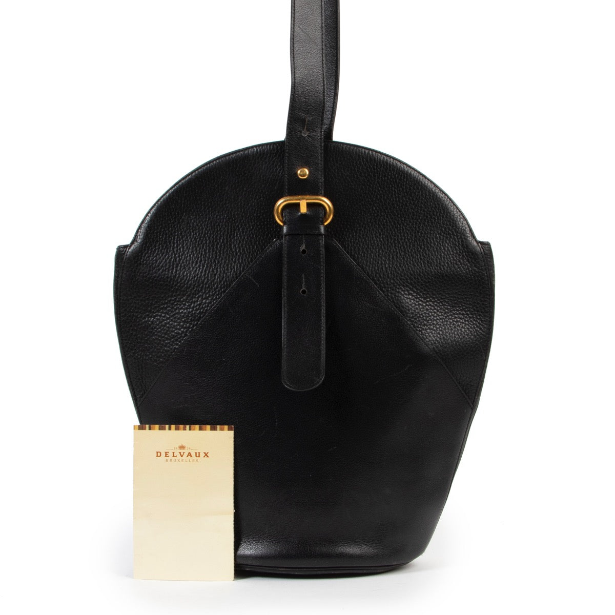 Buy these Delvaux Black Shoulder Leather bag for a reasonable price at Labellov online or in store. Koop deze Delvaux Black Shoulder Leather bag voor een redelijke prijs bij Labellov online of in de winkel.