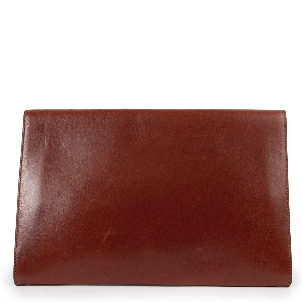Buy these Delvaux Burgundy Clutch for a reasonable price at Labellov online or in store. Koop deze Delvaux Burgundy Clutch voor een redelijke prijs bij Labellov online of in de winkel.