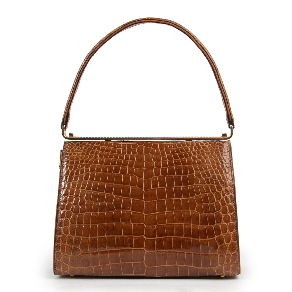 Shop safe online 100% authentic second hand Delvaux Cognac Croco Top Handle in very good condition at Labellov in Antwerp.