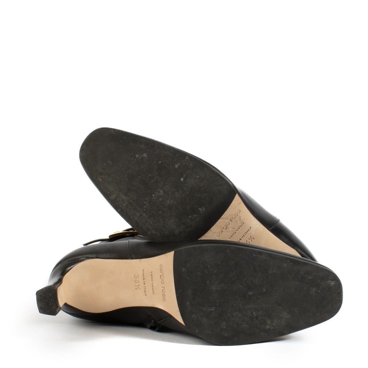 Shop safe online at Labellov in Antwerp, Brussels and Knokke this 100% authentic second hand Sergio Rossi Black Ankle Boots - Size 36,5