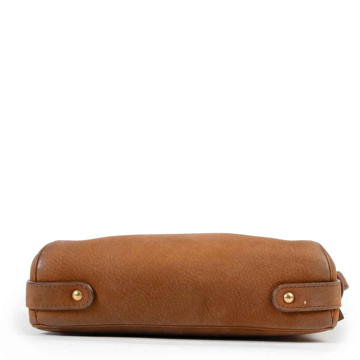 Shop safe online 100% authentic second hand Delvaux Cognac Nubuck Crossbody in store or online at Labellov Antwerp