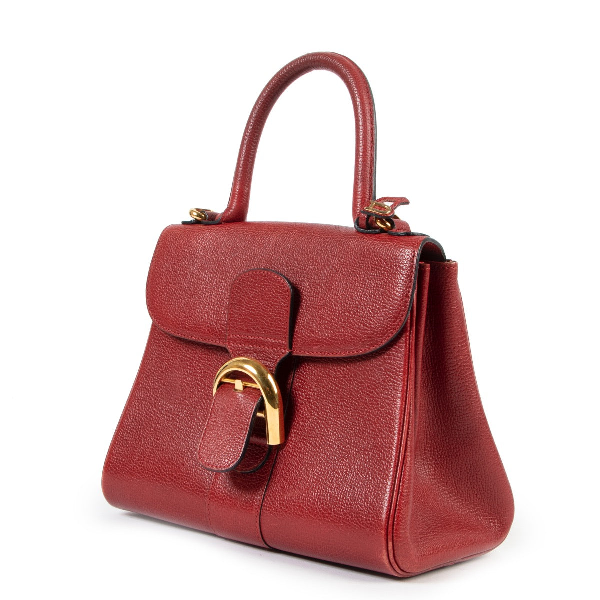 Delvaux Red Brillant PM is available online or step by in the store at Labellov in Antwerp Belgium. Delvaux Red Brillant PM is beschikbaar online of kom langs in de winkel bij Labellov in Antwerpen België