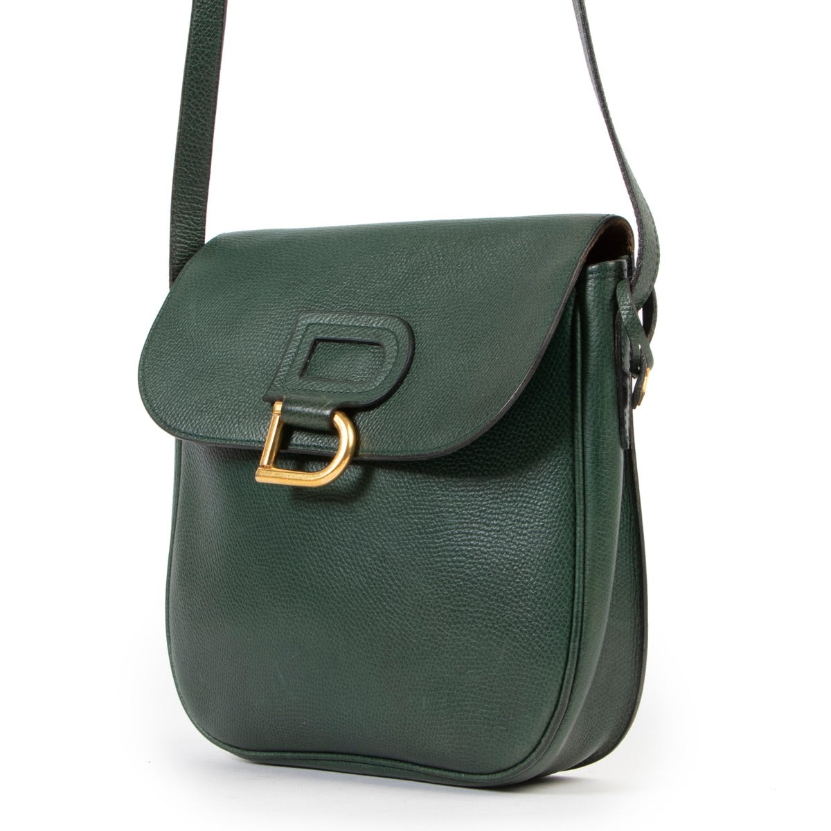 Buy these Delvaux Green Leather Crossbody for a reasonable price at Labellov online or in store. Koop deze Delvaux Green Leather Crossbodyvoor een redelijke prijs bij Labellov online of in de winkel.