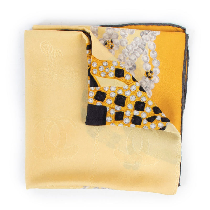 Must De Cartier Yellow Jeweled Panthère Silk Scarf