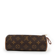 Buy online an authentic second hand Louis Vuitton Monogram Pencil Case in preloved condition at Labellov in Antwerp.