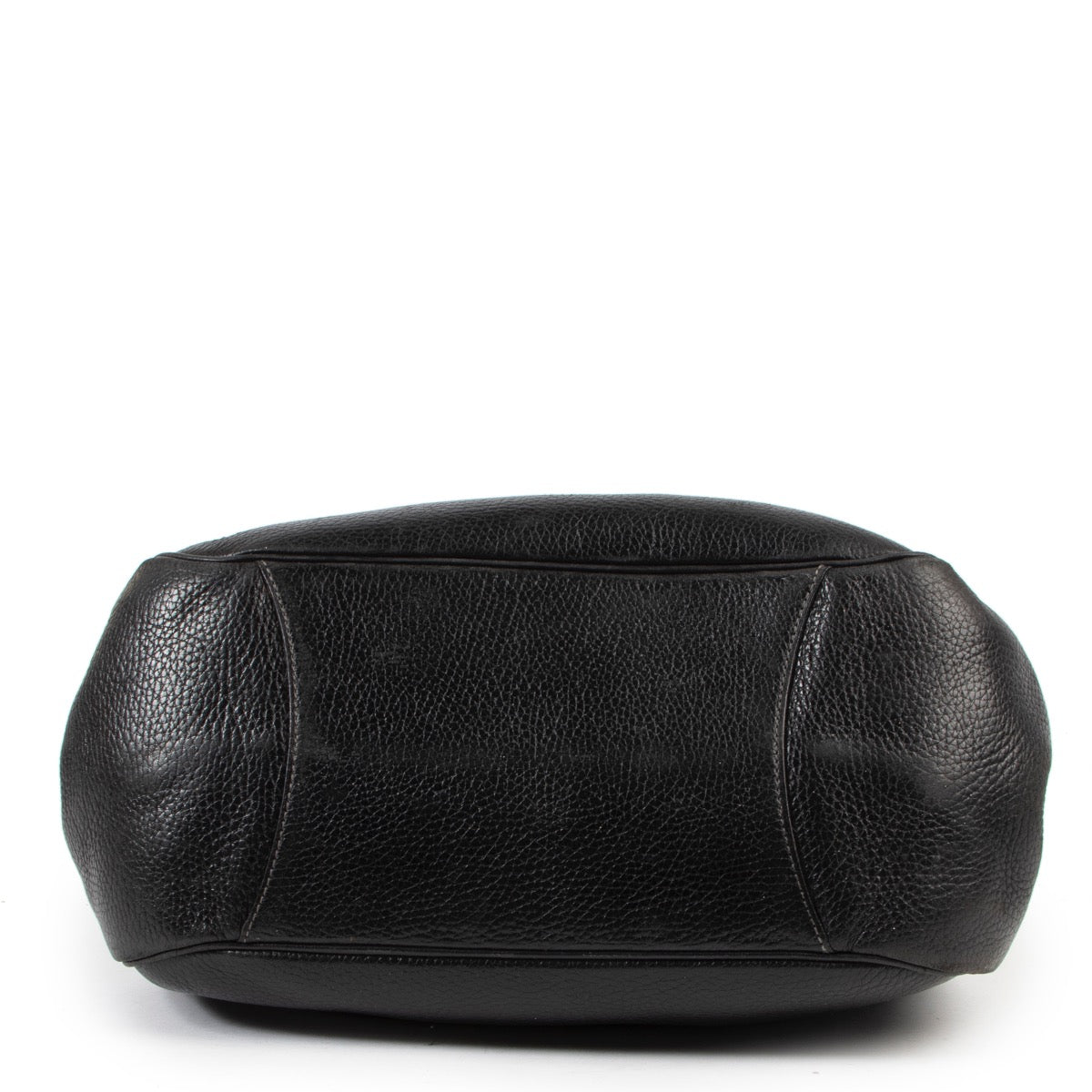 Delvaux Black Leather Crossbody in good condition on Labellov 2nd hand vintage site for luxury designer bags now online for sale