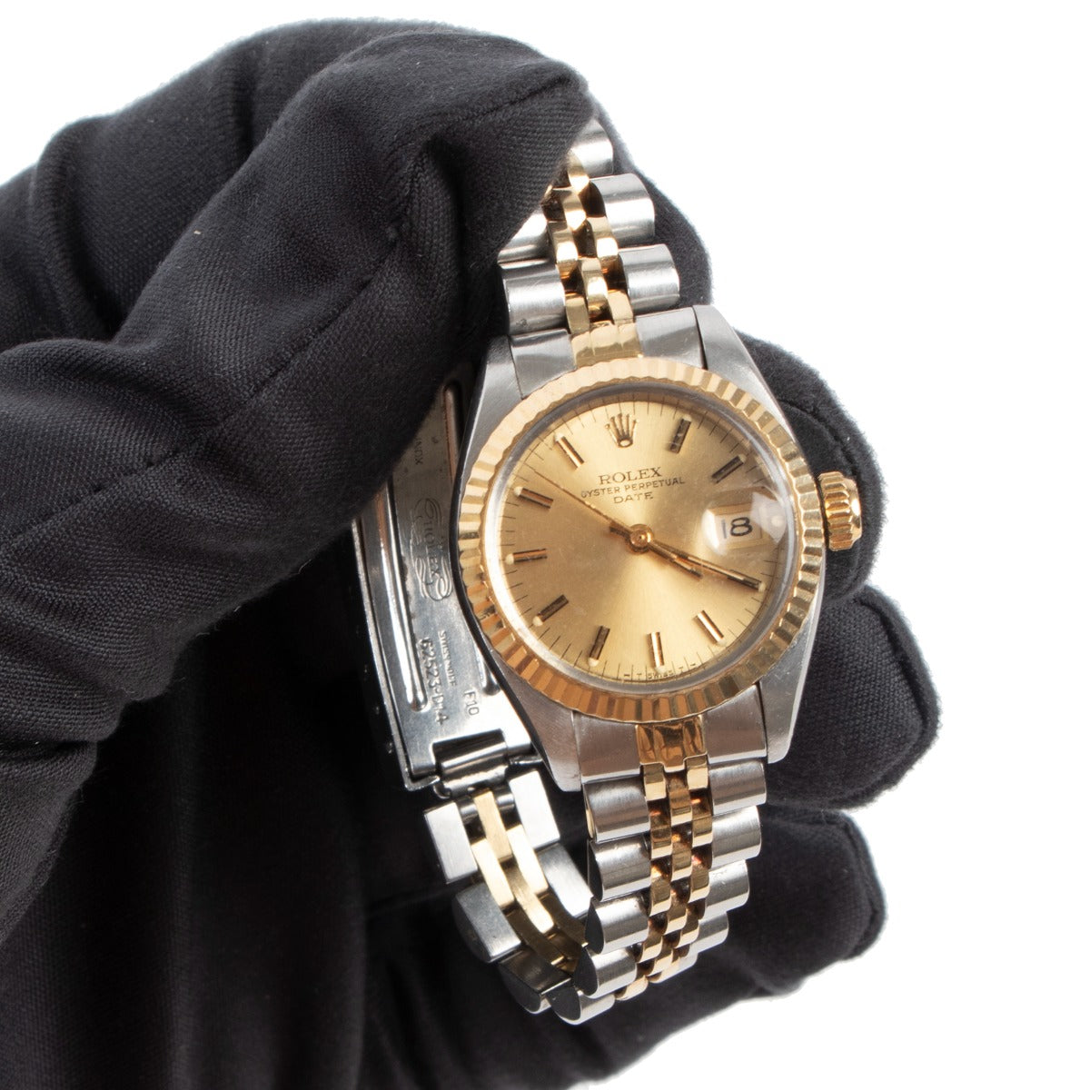 Shop authentic second hand Rolex Datejust 26 Oystersteel & 18K Yellow Gold Watch at LabelLOV.com