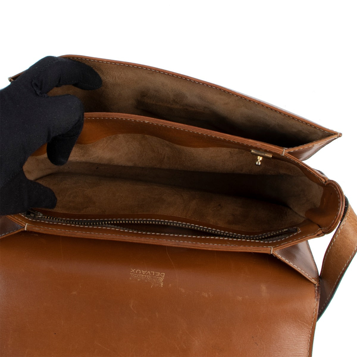 Delvaux Cognac Bourgogne Crossbody in good condition on Labellov vintage site for luxury designer goods