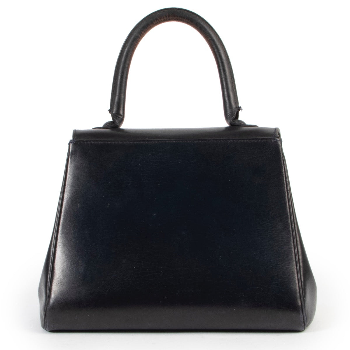 Buy these Delvaux Blue Leather PM Brillant for a reasonable price at Labellov online or in store. Koop deze Delvaux Blue Brillant voor een redelijke prijs bij Labellov online of in de winkel.