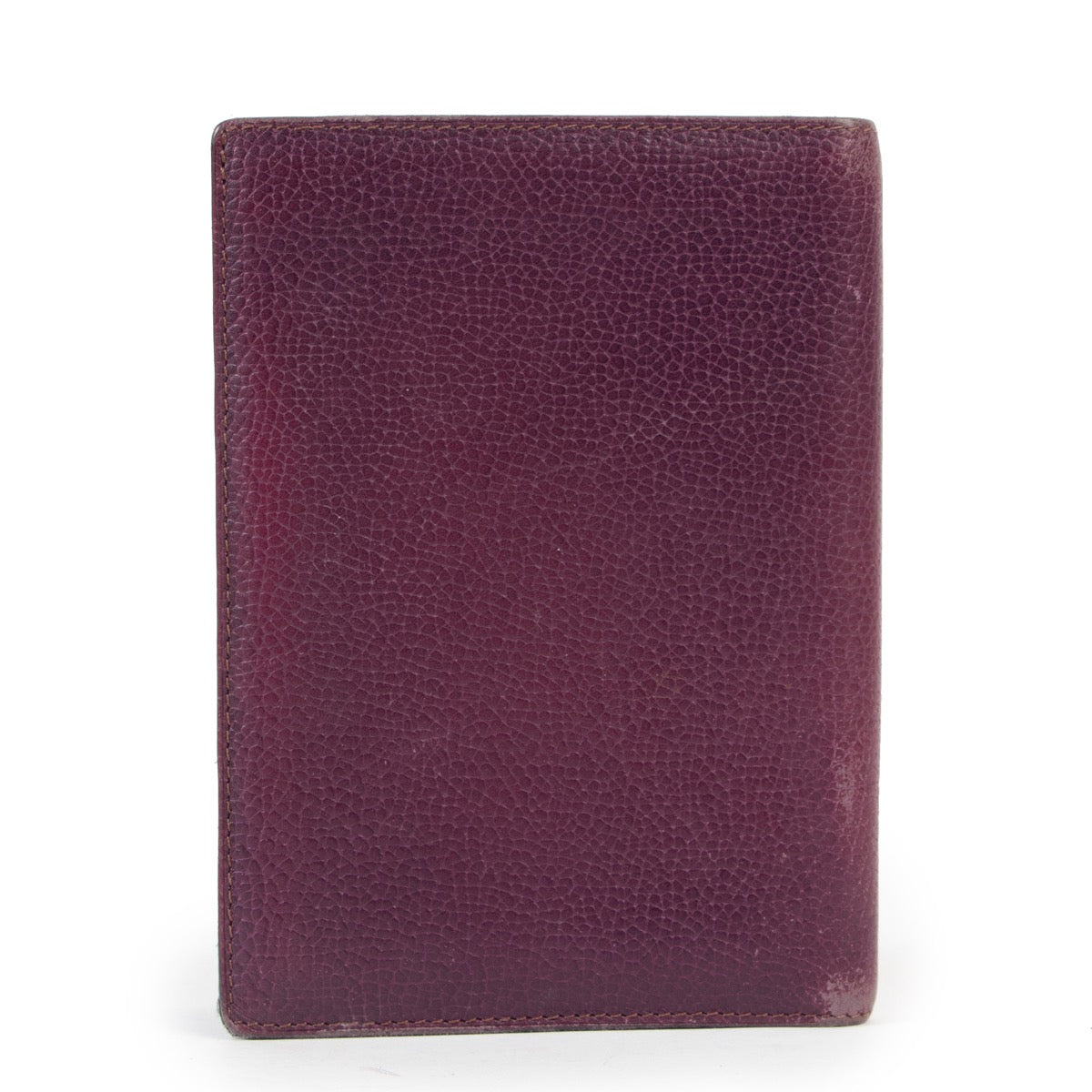 Original 2nd hand Delvaux Purple Leather Wallet in very good condition on Labellov vintage site for designer items