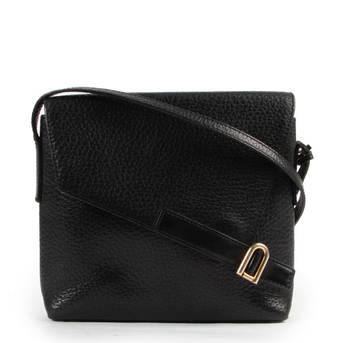 Buy these Delvaux Black Leather Crossbody for a reasonable price at Labellov online or in store. Koop deze Delvaux Black Leather Crossbody voor een redelijke prijs bij Labellov online of in de winkel.