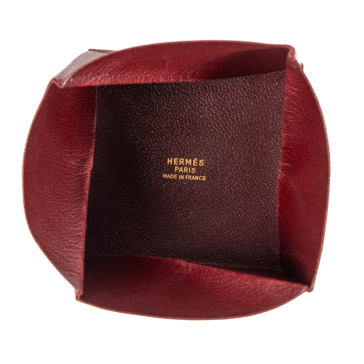 Buy a verified second-hand Hermes Burgundy Leather Zoulou Coin Case in good condition at Labellov Antwerp, Brussels, Knokke