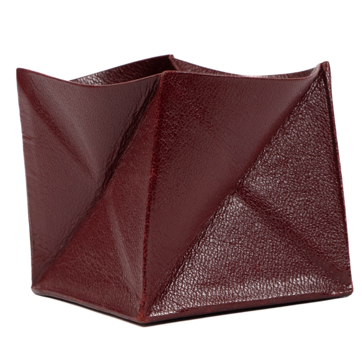 Buy a verified second-hand Hermes Burgundy Leather Zoulou Coin Case in good condition at Labellov Antwerp, Brussels, Knokke