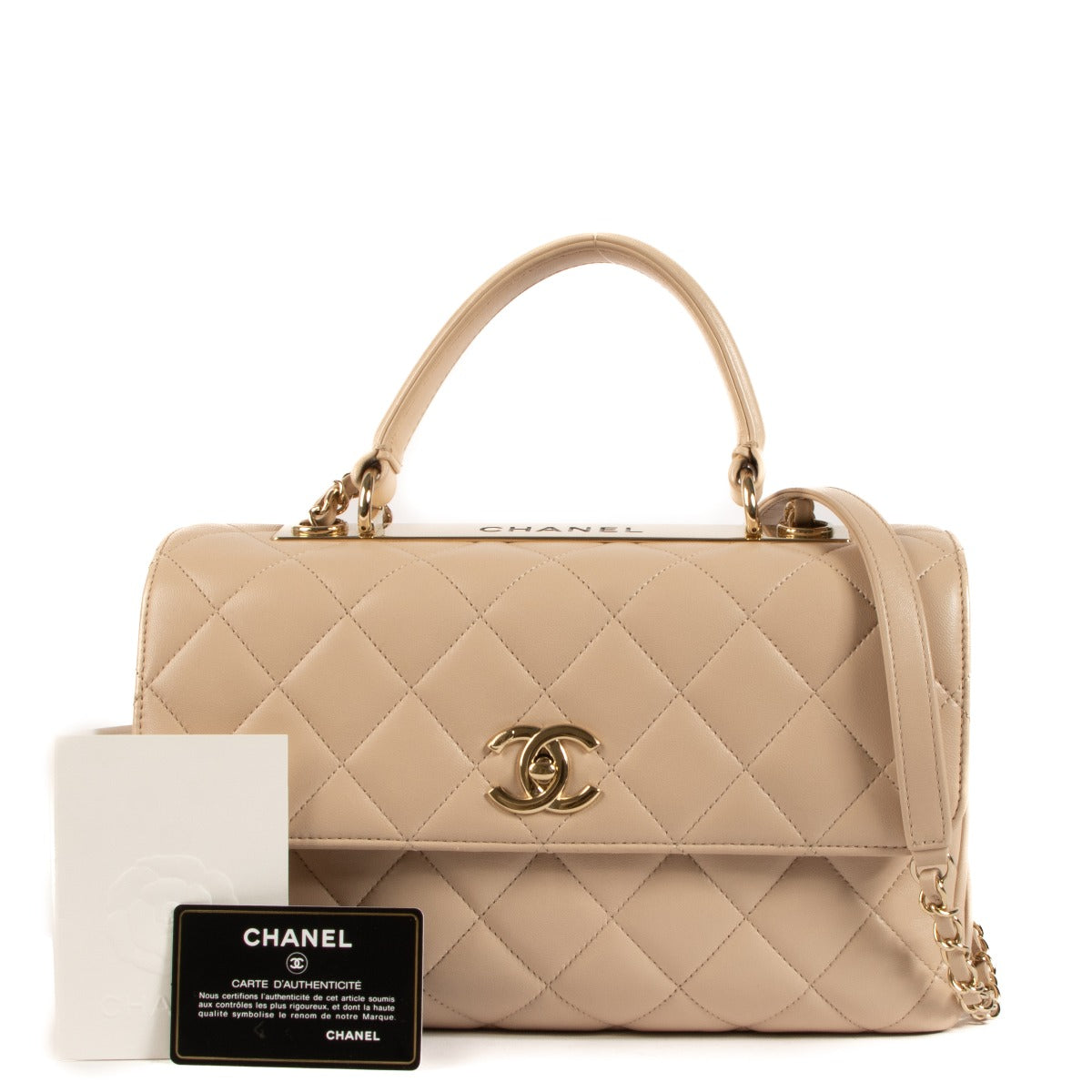 Authentic second hand Chanel Medium Trendy CC Bag at www.labellov.com