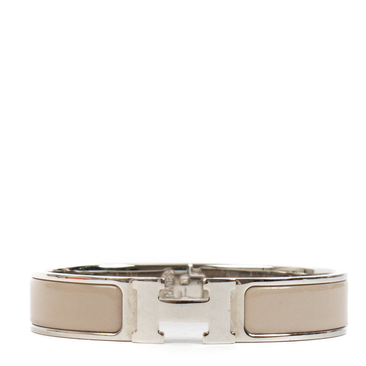 authentic pre loved Hermès taupe Clic H Bracelet on Labellov.com