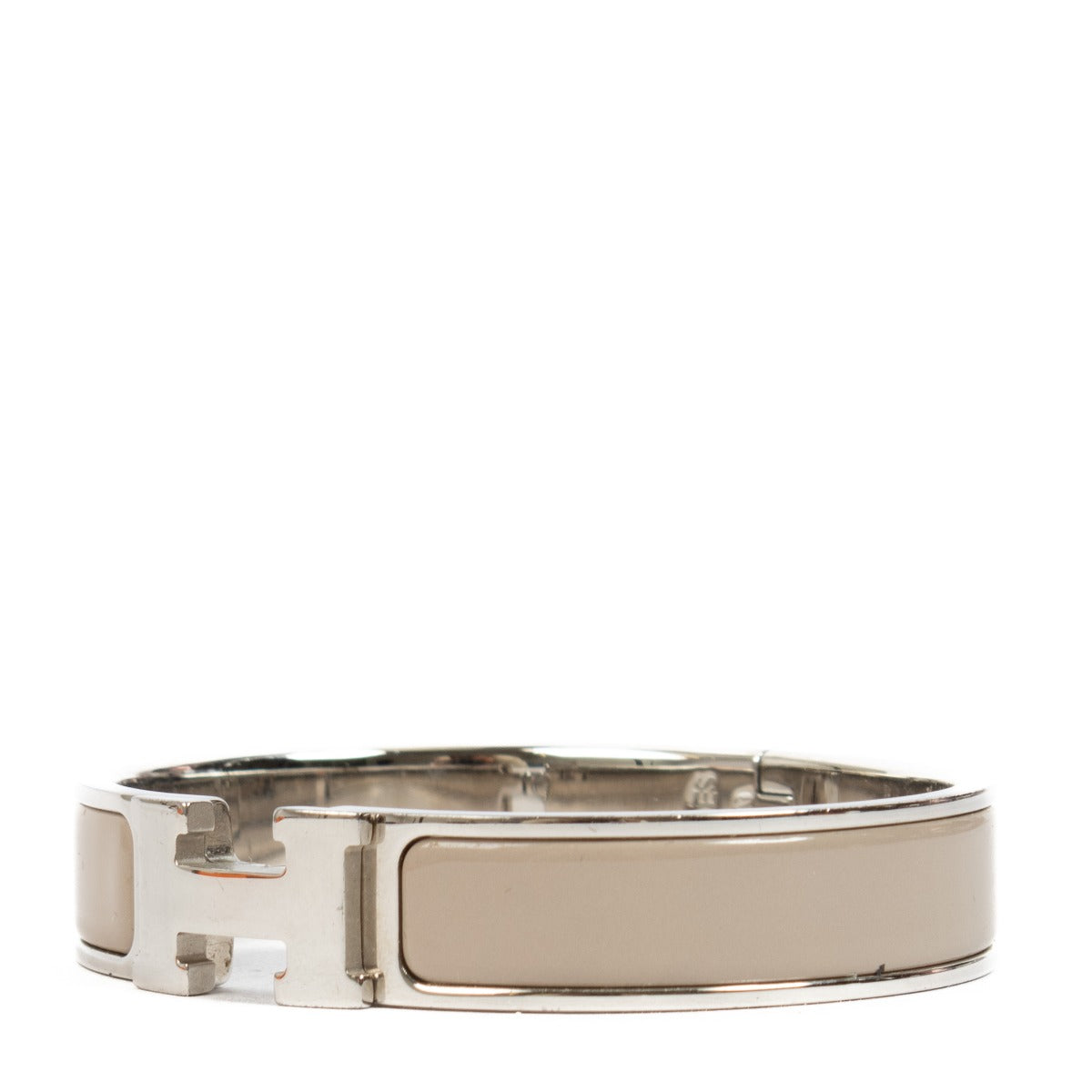 authentic pre loved Hermès taupe Clic H Bracelet on Labellov.com