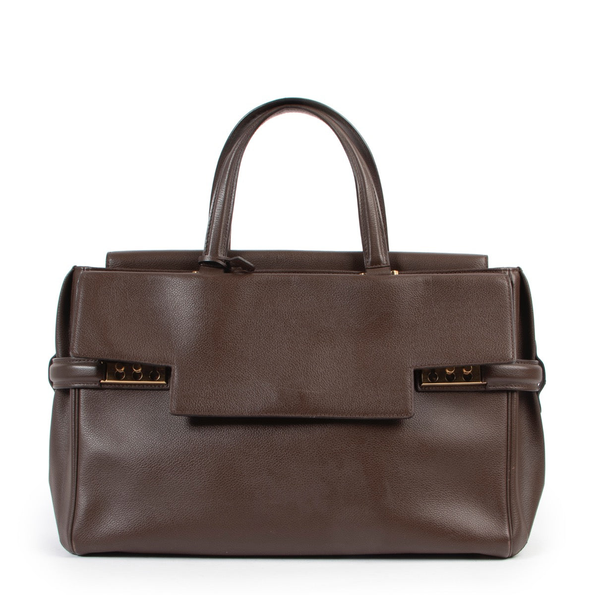 Buy these Delvaux Brown Leather Business Tempète Top Handle Bag for a reasonable price at Labellov online or in store. Koop deze Delvaux Brown Leather Tempète voor een redelijke prijs bij Labellov online of in de winkel.
