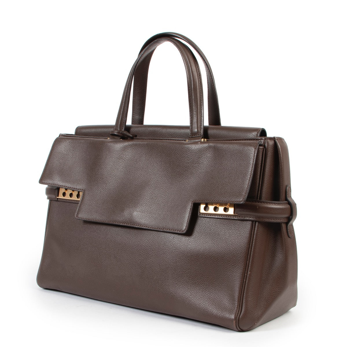 Buy these Delvaux Brown Leather Business Tempète Top Handle Bag for a reasonable price at Labellov online or in store. Koop deze Delvaux Brown Leather Tempète voor een redelijke prijs bij Labellov online of in de winkel.