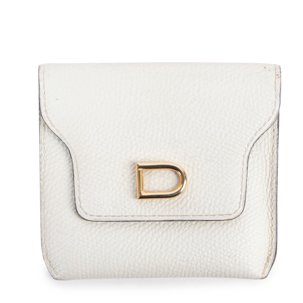 Buy these Delvaux White Leather Wallet for a reasonable price at Labellov online or in store. Koop deze Delvaux White Leather Wallet voor een redelijke prijs bij Labellov online of in de winkel.