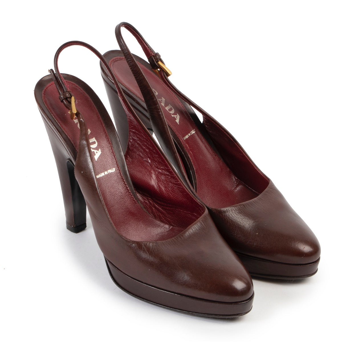 Shop safe online at Labellov in Antwerp this 100% authentic second hand Prada Burgundy Slingback Heels - Size 37,5