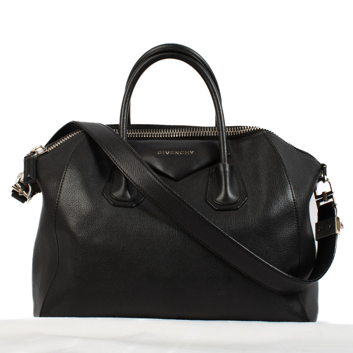 shop 100% authentic second hand Givenchy Black Medium Antigona Bag on Labellov.com