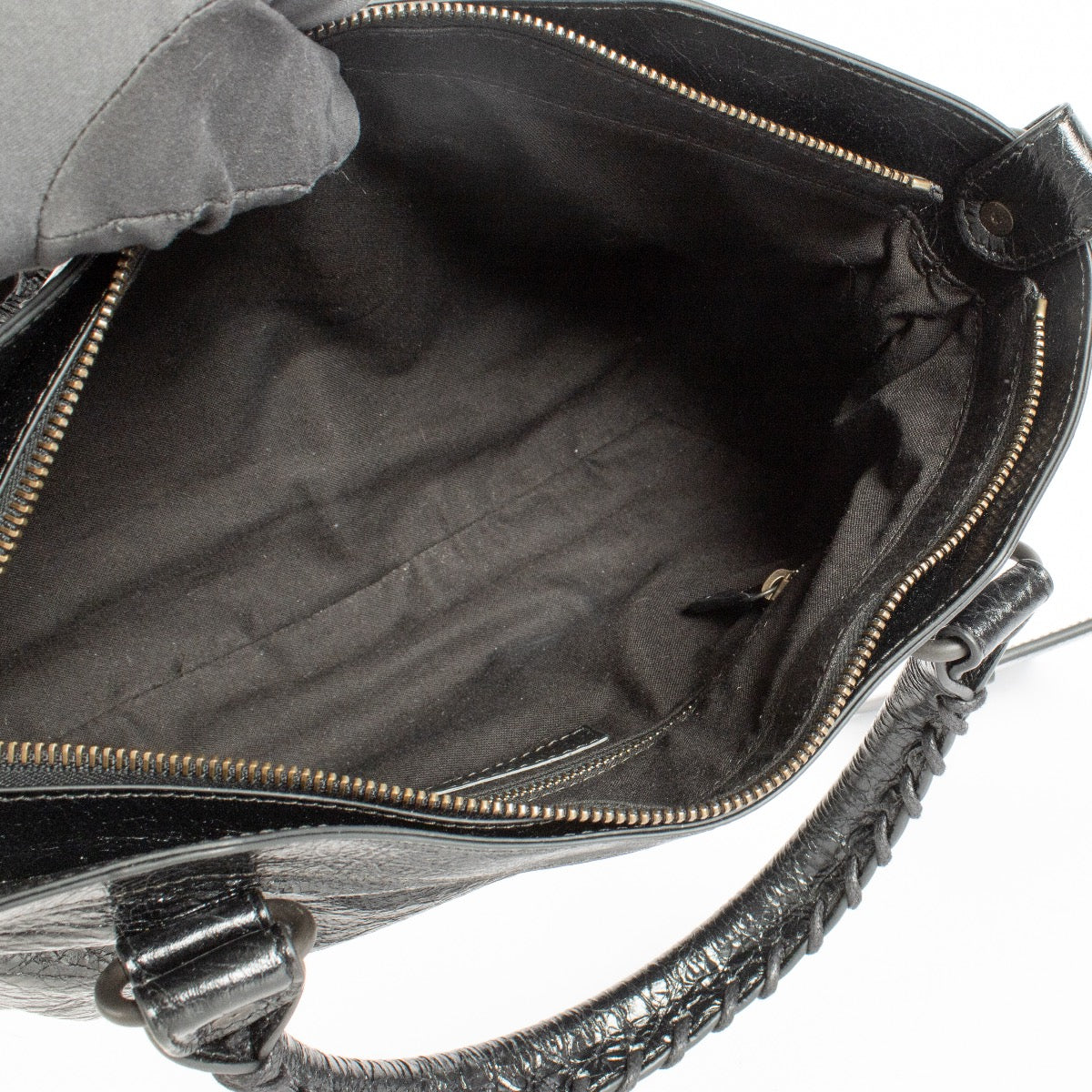 shop 100% authentic second hand Balenciaga Black Le City First Bag on Labellov.com