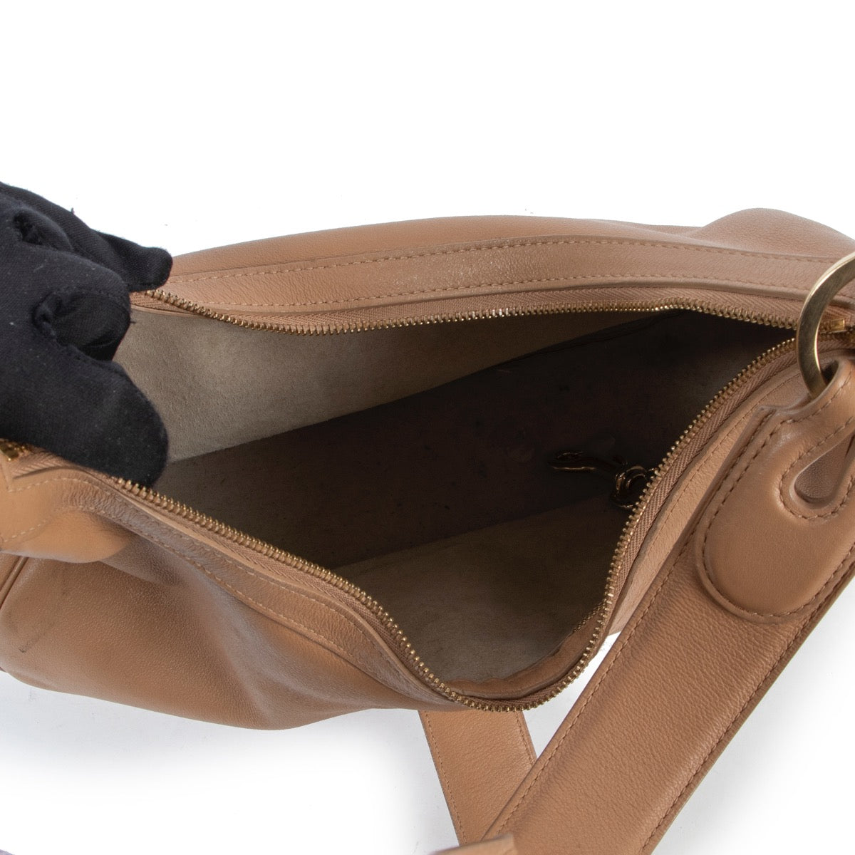 Shop safe online 100% authentic second hand Delvaux Muscade Camille PM Shoulder Bag at Labellov in Antwerp.