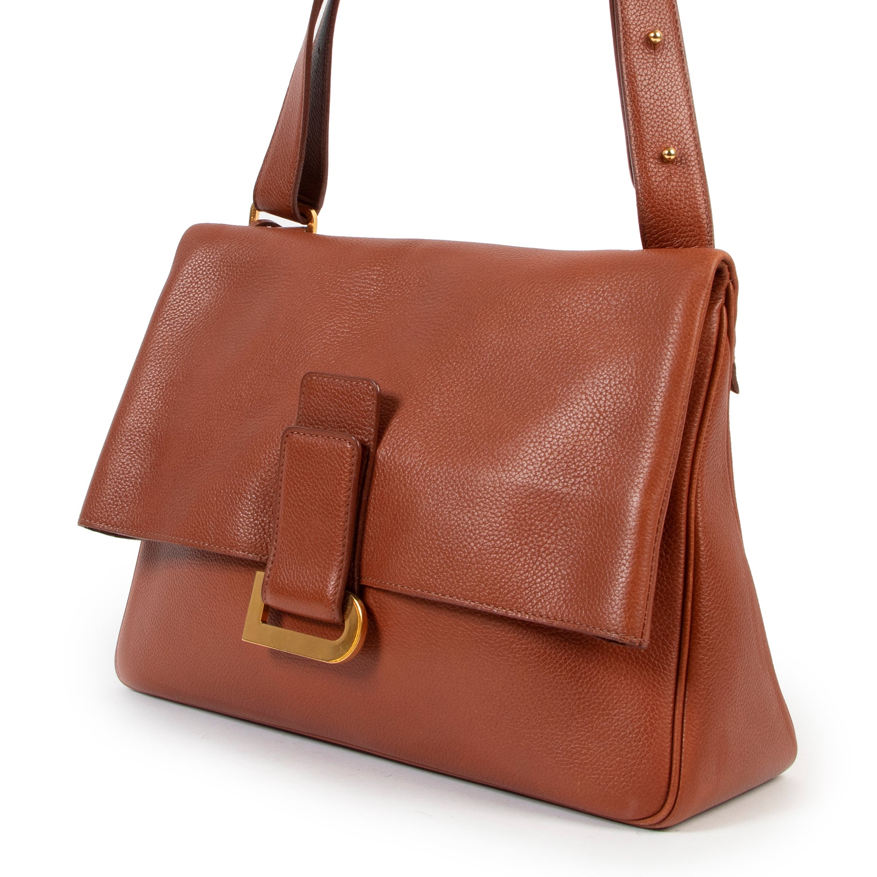 Shop safe online 100% authentic second hand Delvaux Brown Relais Trotteur Alezan Shoulder Bag in very good condition at the right price at Labellov in Antwerp.