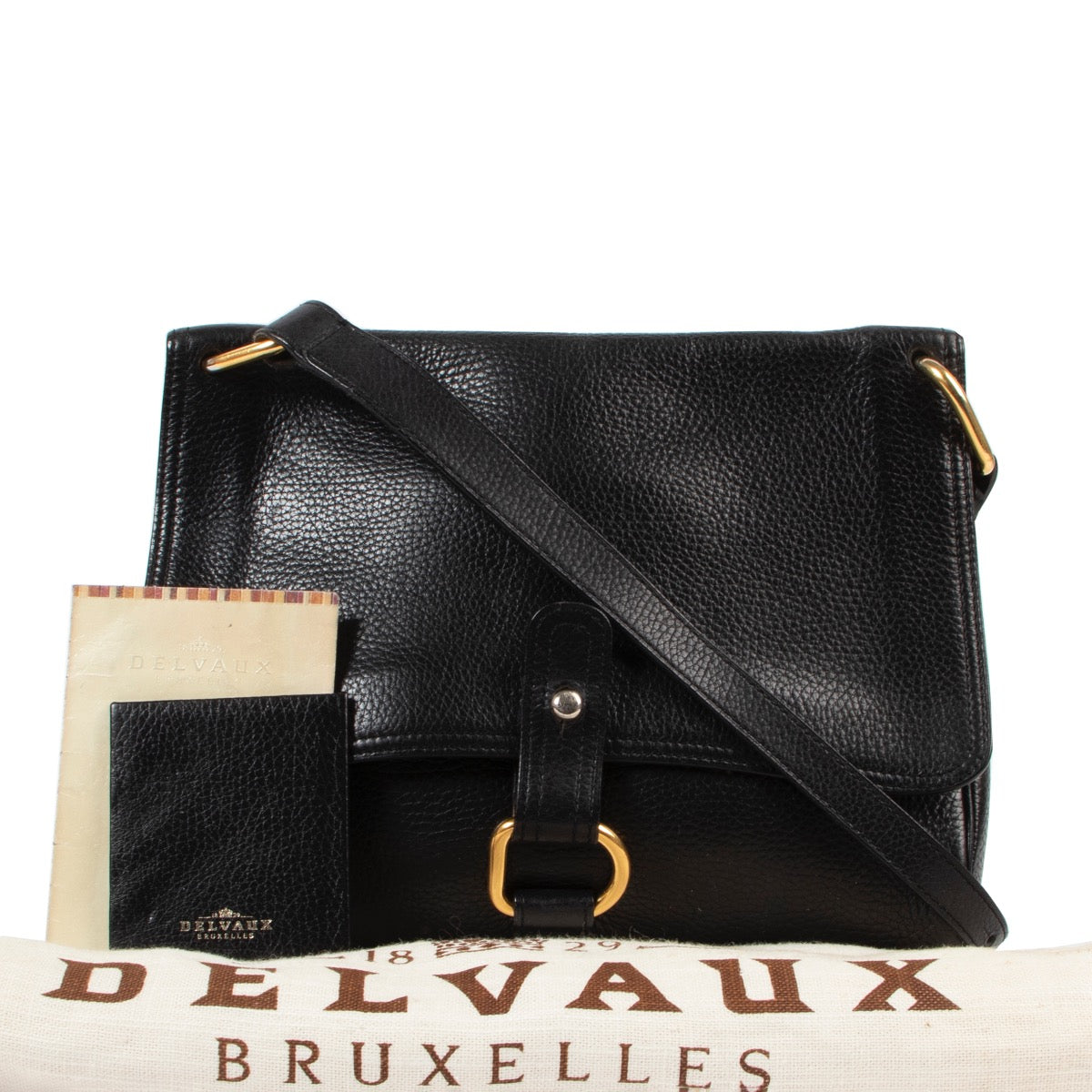 delvaux-black-crossbody available to be bought at Labellov online or in store for a fair price. Come by in store or shop online!
