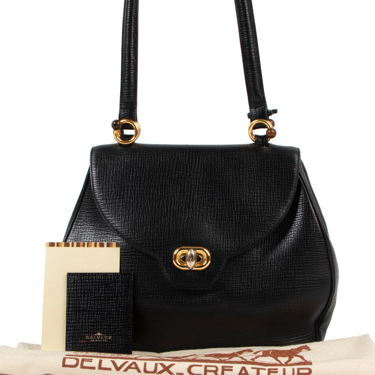 Buy this Delvaux Black Shoulder bag at Labellov in good condition.