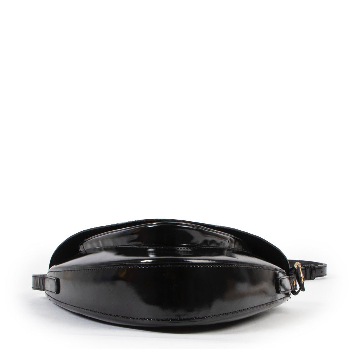 Shop safe online 100% authentic second hand Delvaux Black Patent Leather Triangle Crossbody Bag in very good condition at the right price at Labellov in Antwerp.