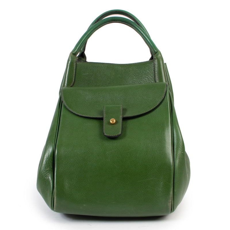 Shop safe online 100% authentic second hand Delvaux Green Shoulder bag in very good condition at the right price at Labellov in Antwerp.