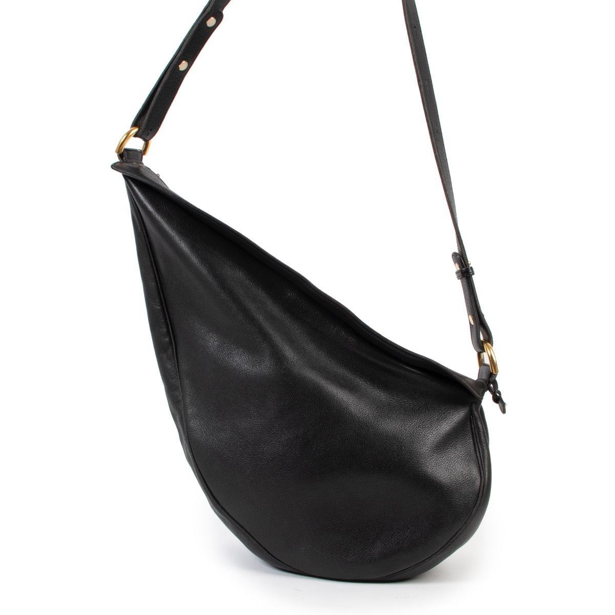 Shop safe online 100% authentic second hand Delvaux Black Leather Acacia Crossbody Bag at Labellov in Antwerp.