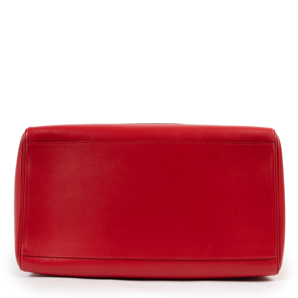 Vintage Delvaux Red Louise Boston handle in good condition on Labellov website for 2nd hand designers