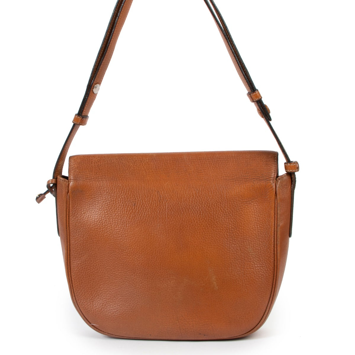 Delvaux Cognac Shoulder Bag in very good condition on Labellov safe website for designer goods and bags