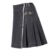 Buy online an authentic second hand Burberry London black pleated denim bottom - Size: 36 in very good condition at Labellov in Antwerp.