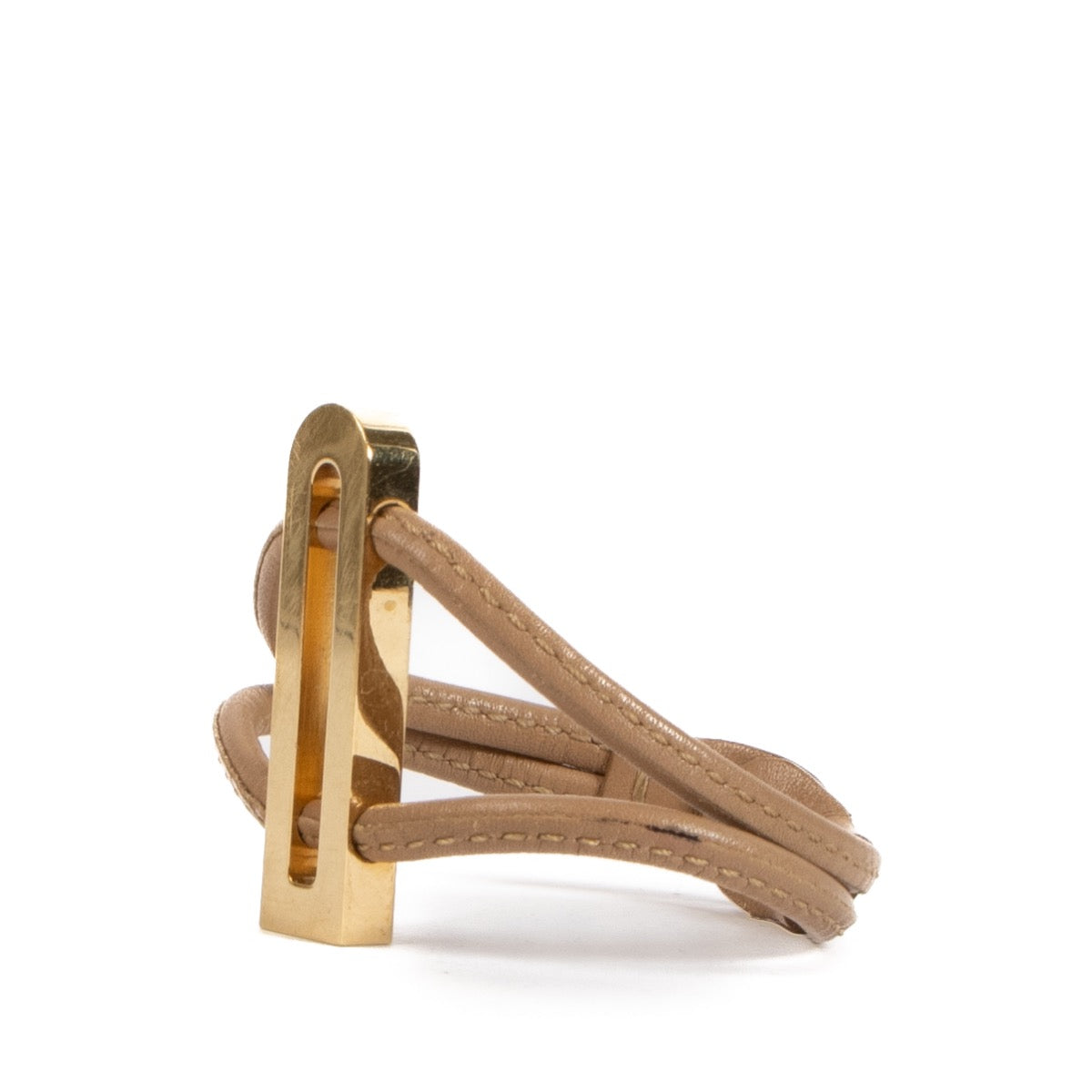 Shop safe online at Labellov in Antwerp, Brussels and Knokke this 100% authentic second hand Delvaux Beige Leather Bracelet