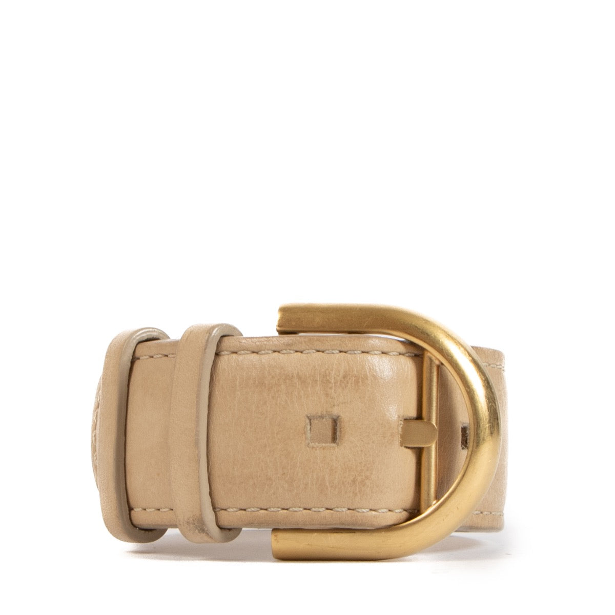 Shop safe online at Labellov in Antwerp, Brussels and Knokke this 100% authentic second hand Delvaux Beige Leather Bracelet