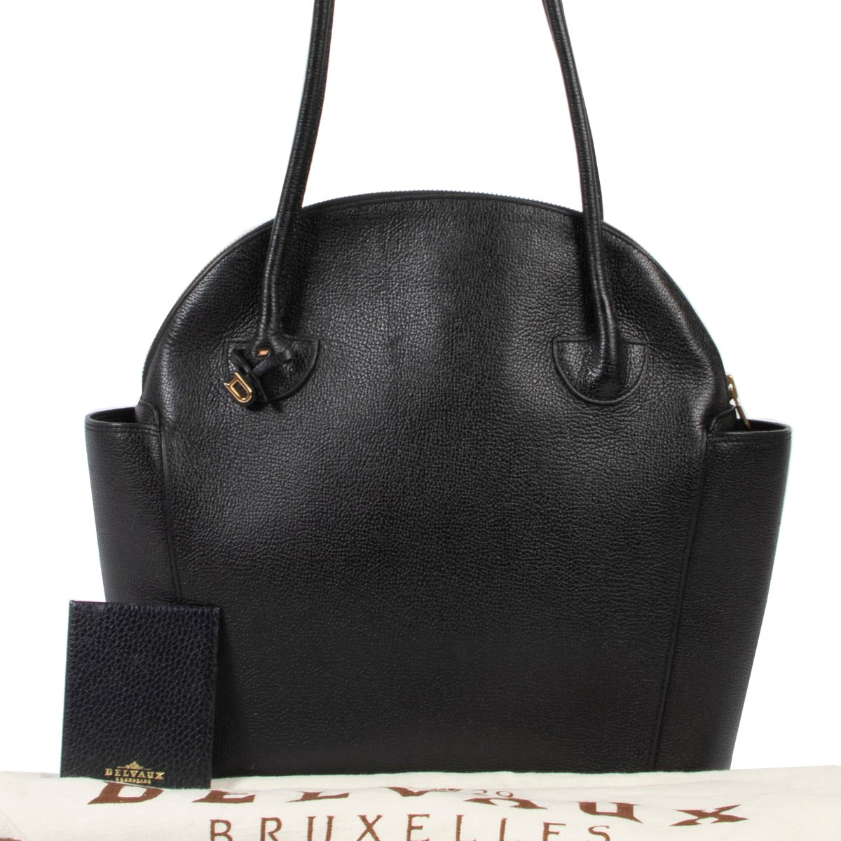 Buy this Delvaux Blue Shoulder Bag at Labellov for a reasonable price online or in store.