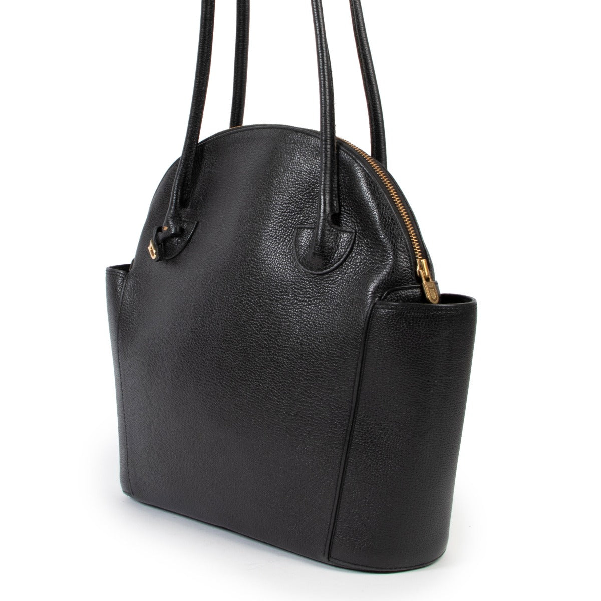 Buy this Delvaux Blue Shoulder Bag at Labellov for a reasonable price online or in store.