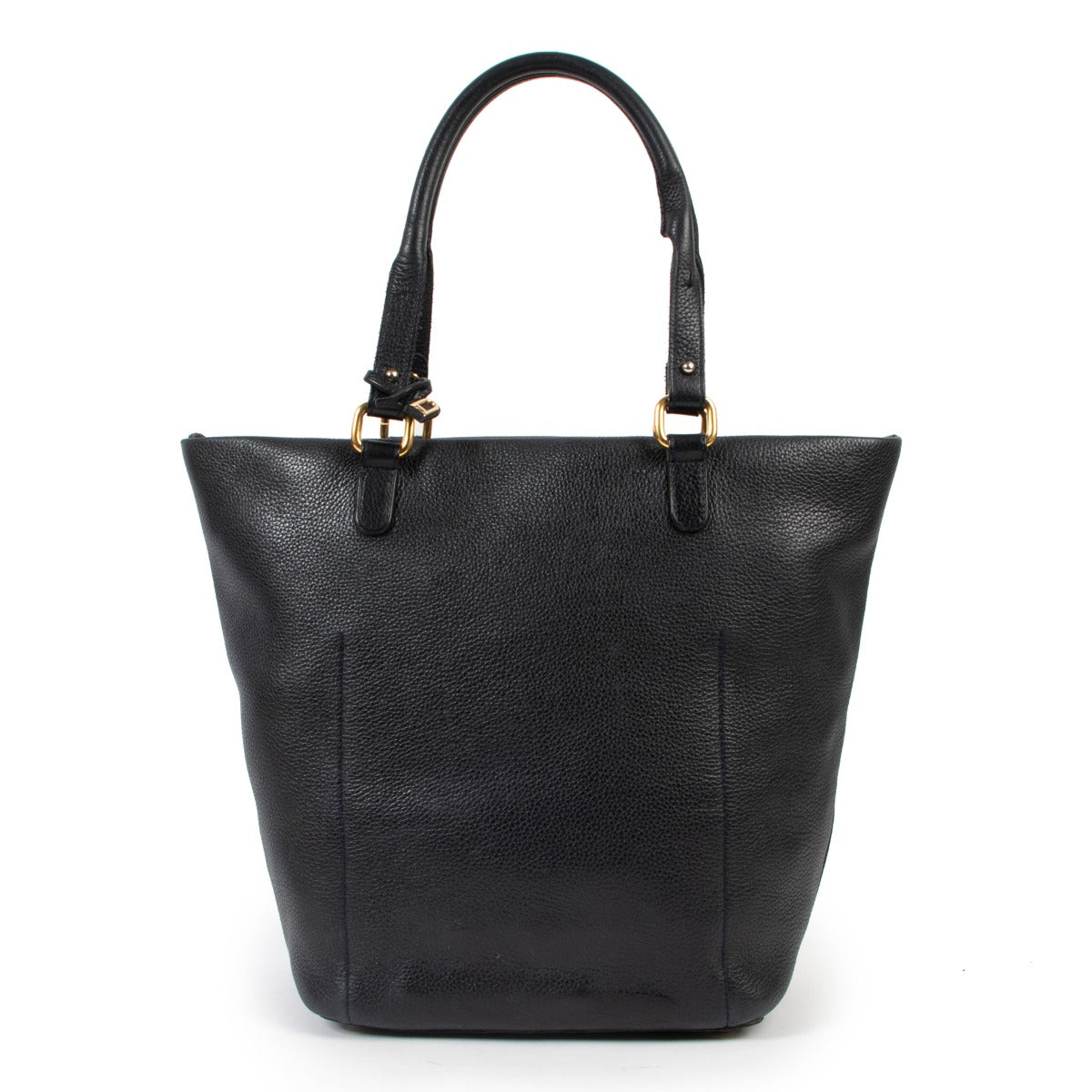 Buy this Delvaux Blue Shoulder Bag at Labellov online or in store for a reasonable price. buy and sell your designer items at Labellov Luxury in Antwerp