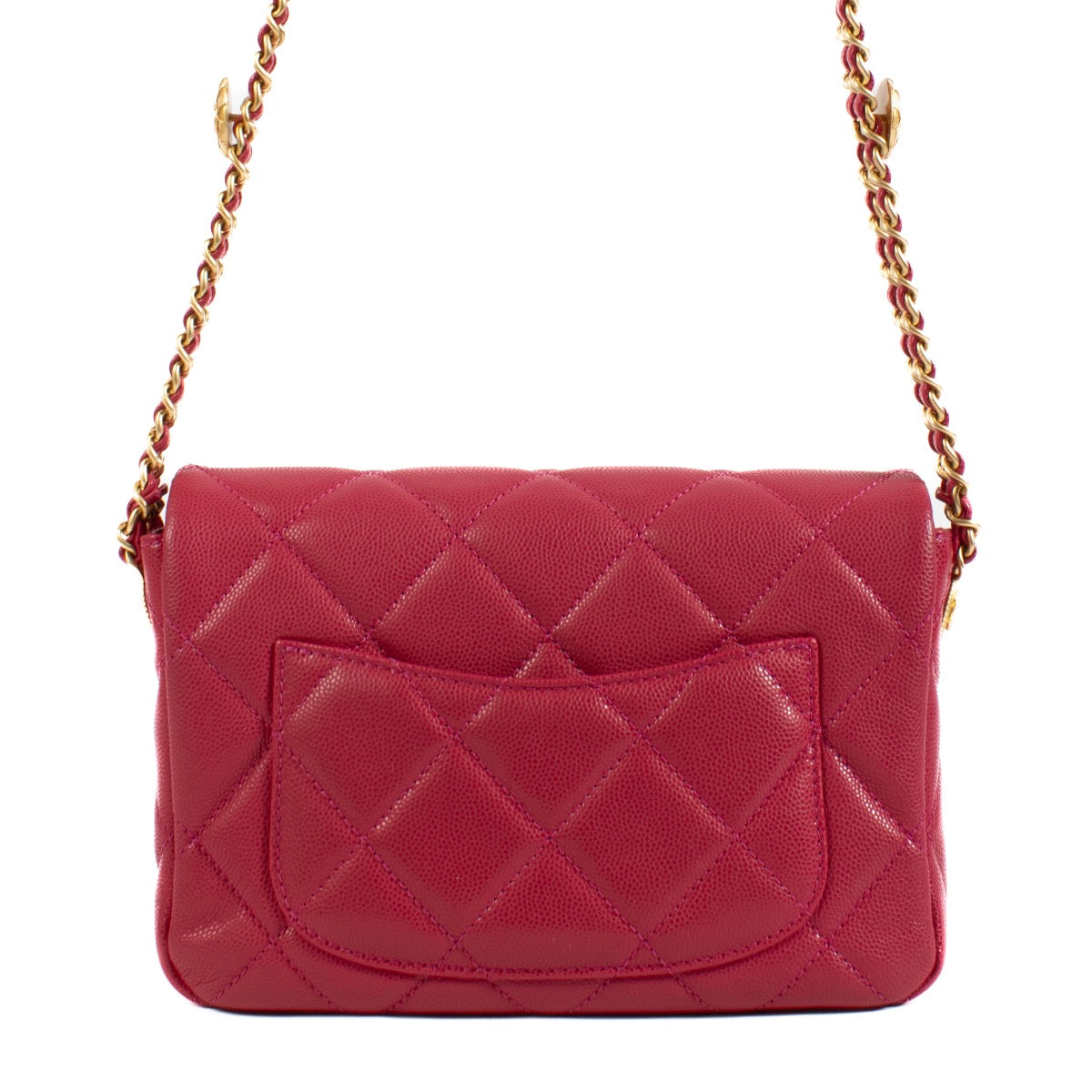 Shop safe online at Labellov in Antwerp, Brussels and Knokke this 100% authentic second hand Chanel Pink Twist Your Buttons Mini Square Bag. Veilig online tweedehands authentieke Chanel Pink Twist Your Buttons Mini Square handtas kopen bij Labellov.