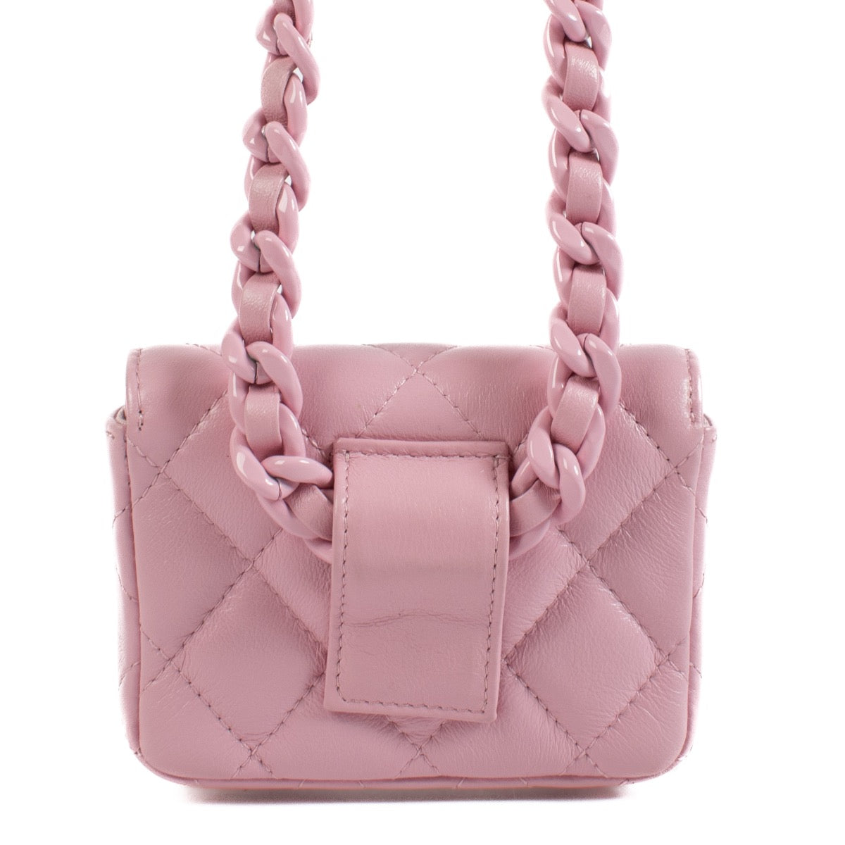 Shop safe online at Labellov in Antwerp, Brussels and Knokke this 100% authentic second hand Chanel Lilac Melody Micro Belt Waist Bag