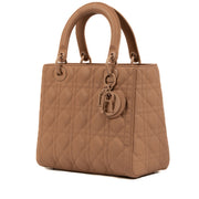 Shop safe online at labellov in Antwerp, Brussels and Knokke this 100% authentic second hand Dior Blush Ultramatte Medium Lady Dior Bag