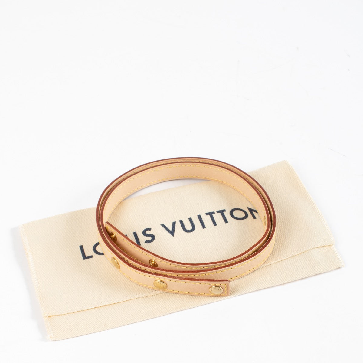 authentic preloved Louis Vuitton Beige Florentine Belt on Labellov.com