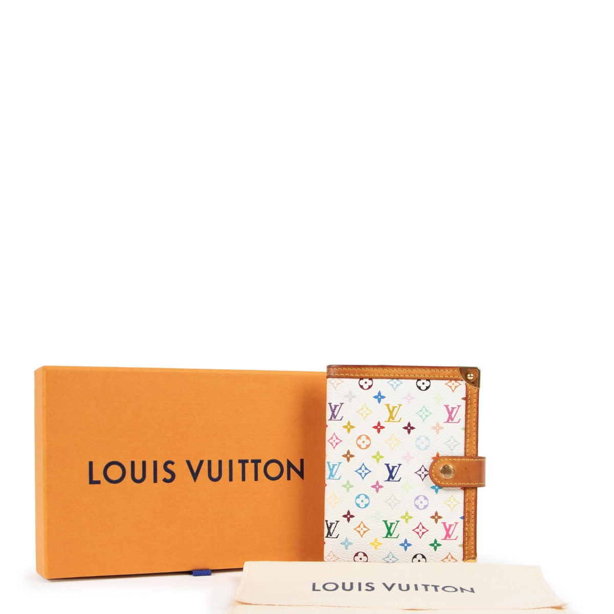 Shop safe online at Labellov in Antwerp this 100% authentic second hand Louis Vuitton Murakami Agenda