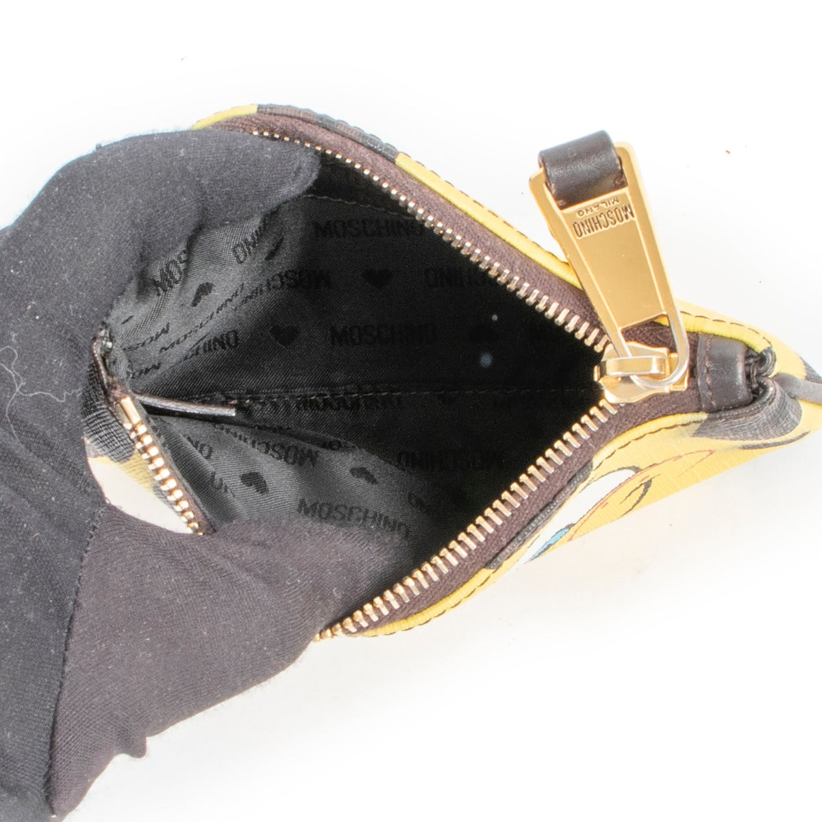 Shop safe online at Labellov in Antwerp this 100% authentic second hand Moschino Yellow Canvas Spongebob Pouch