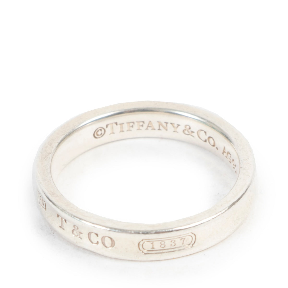Tiffany & Co 1837™ Ring in Silver, Narrow - Size 58 at Labellov