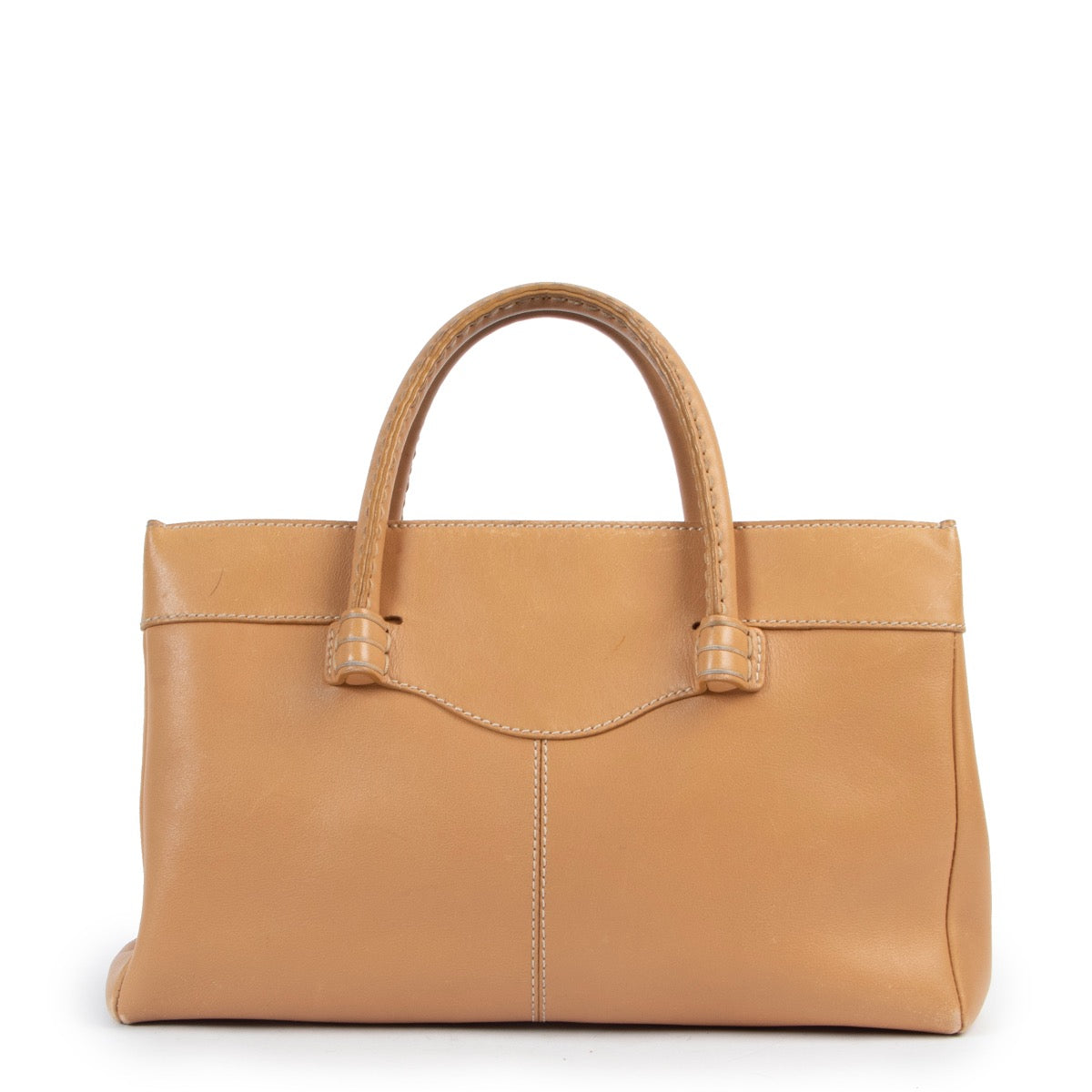 Shop safe online 100% authentic second hand Tods Camel Leather Top handle Bag in very good condition at Labellov in Antwerp.